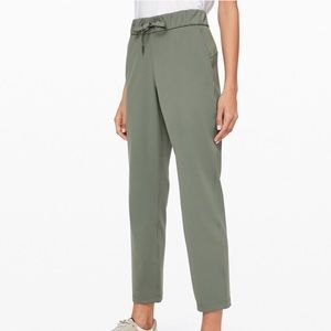 Lululemon On The Fly 7/8 Luxtreme